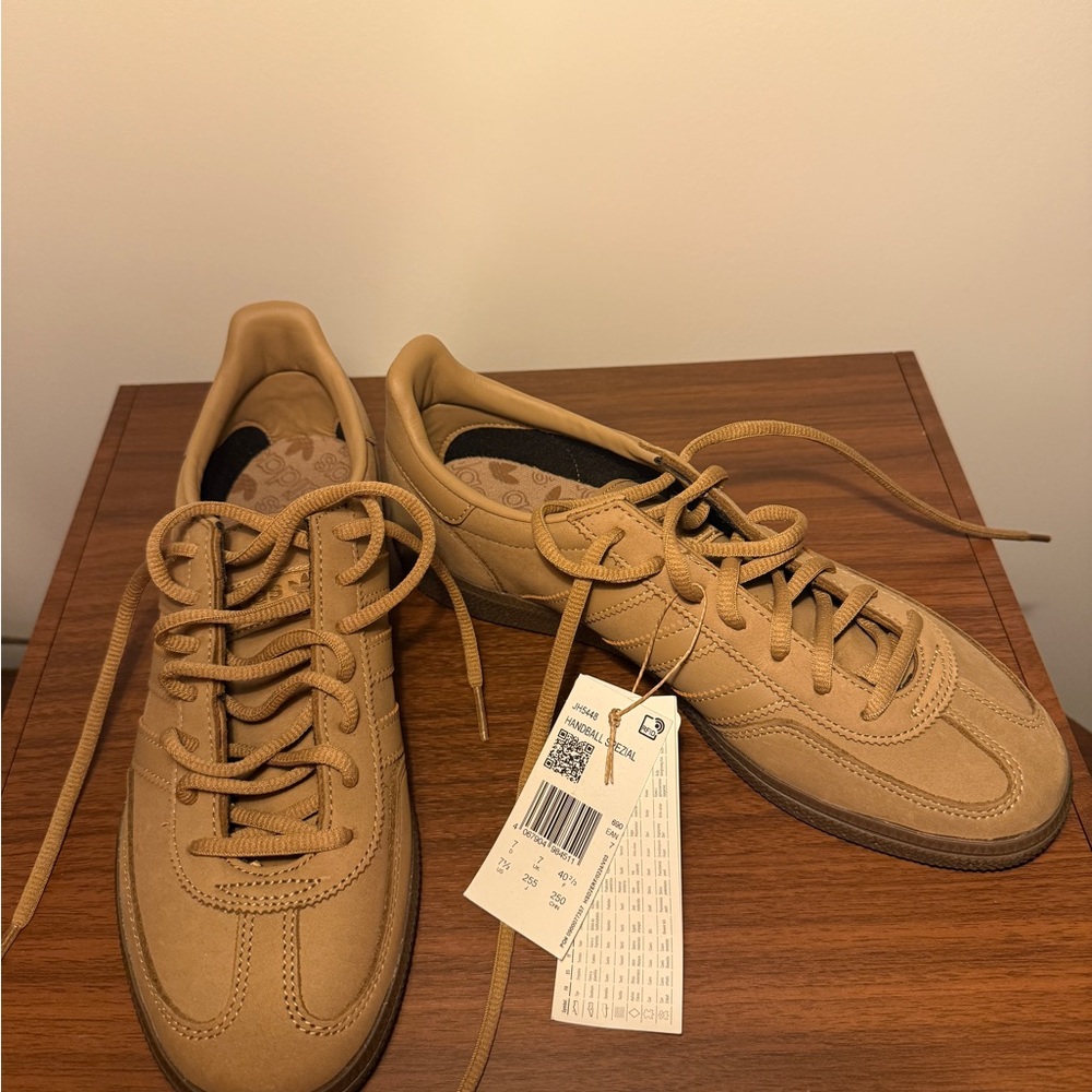 Adidas Sambas